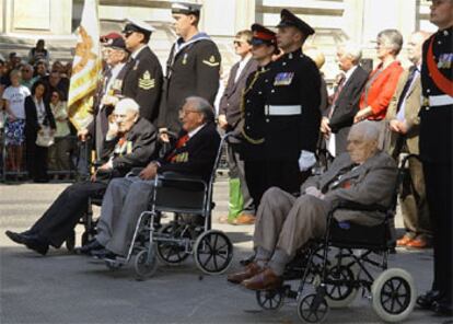 Cuatro veteranos de más de 100 años participaron en Londres en el homenaje a sus compañeros muertos.