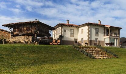 Exterior del hotel El Gran Sueño, en Pintueles (Asturias).