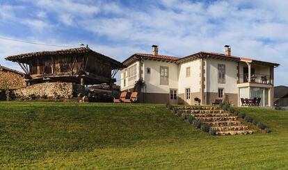 Exterior del hotel El Gran Sueño, en Pintueles (Asturias).