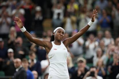 Cori Gauff celebra la victoria sobre Rybarikova en Londres.