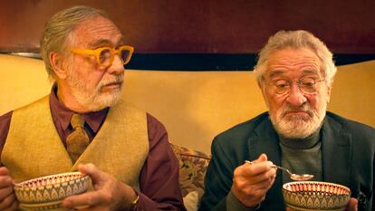 Luis Brandoni y Robert de Niro, en una imagen de 'Nada'.