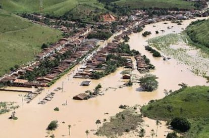El municipio de União dos Palmares, en el Estado brasileño de Alagoas, inundado tras el desbordamiento del río Mundau.