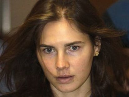 La estadounidense Amanda Knox, absuelta del asesinato de su compañera de piso Meredith Kercher en noviembre de 2007