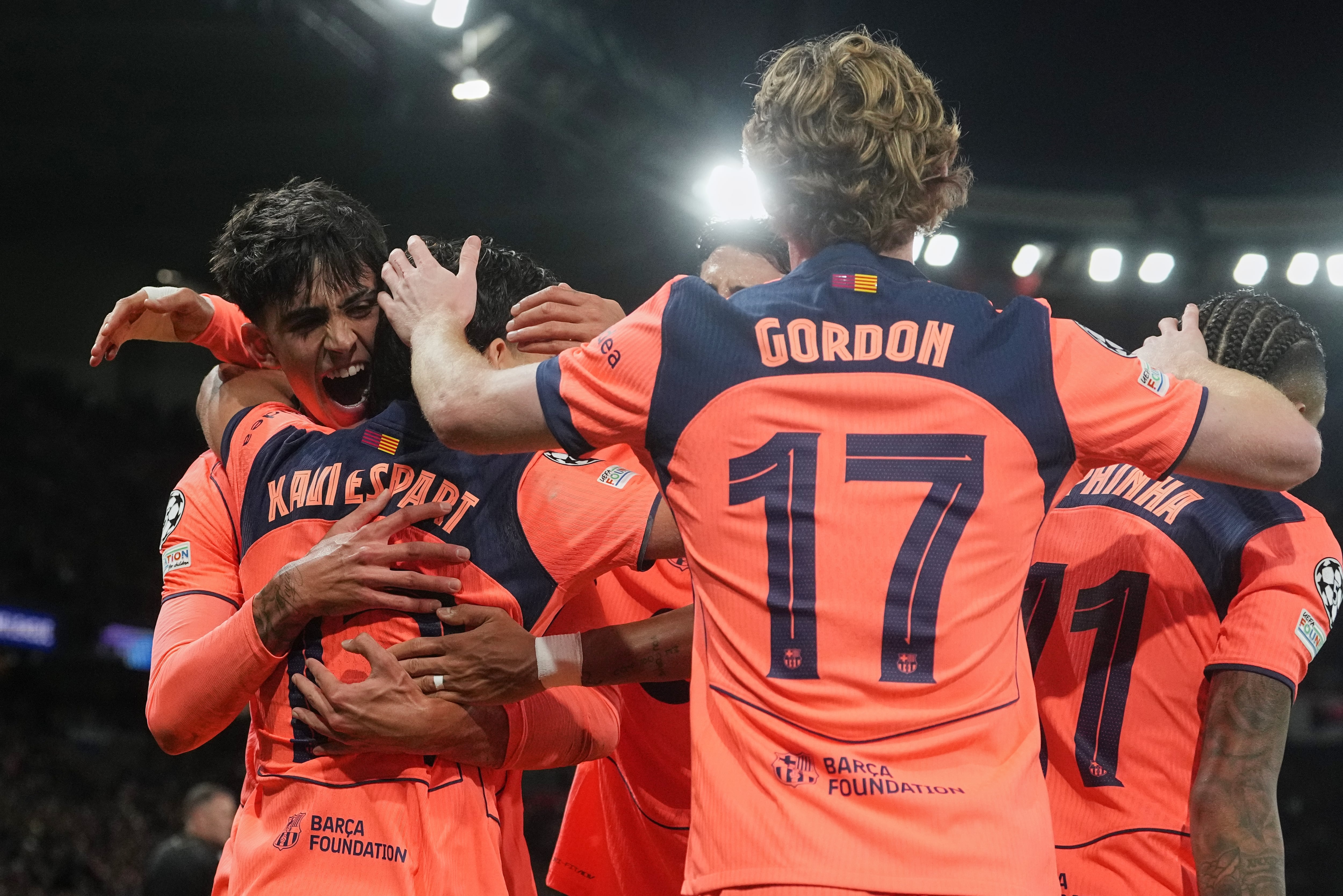 PSG - Barcelona en directo | Xavi Espart empata el encuentro