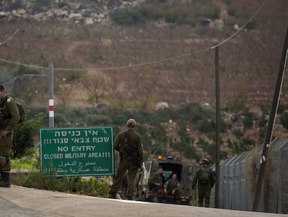 Una patrulla israelí en la frontera con Líbano en un área de destrucción de túneles, en diciembre de 2018.