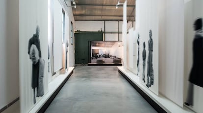 Interior del museo instalado en la terminal de embarque del puerto Red Star Line, en el que se recuerda la historia de la inmigración.