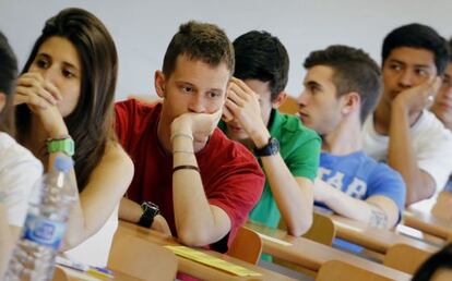 Prueba de Selectividad en la Universidad Aut&oacute;noma de Barcelona. 