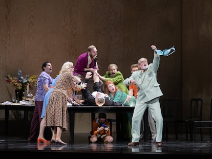 Un momento de ‘Gianni Schicchi’, el pasado viernes, 3 de mayo, en la Ópera Nacional de Países Bajos.