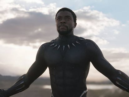 O ator Chadwick Boseman em uma cena de 'Pantera Negra'.