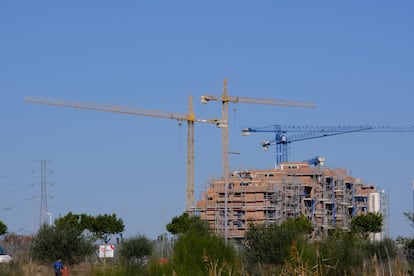 Construcción de viviendas en Dos Hermanas (Sevilla), el mes pasado.