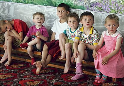 Niños en el orfanato de Ivankok.
