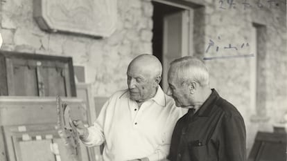 Els artistes Picasso i Miró a Mougins.