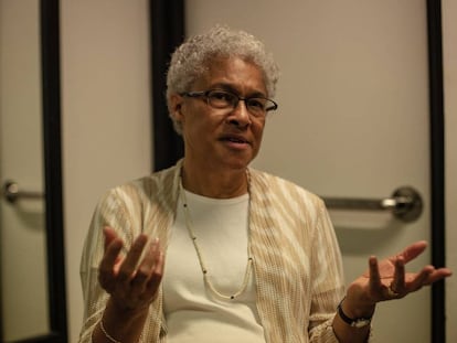 Patricia Hill Collins durante entrevista a repórter Rute Pina da Agência Pública.