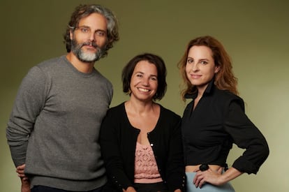 Joaquín Furriel, Celina Murga y Marina de Tavira.