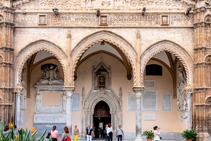 El pórtico de la catedral de Palermo, en Sicilia.