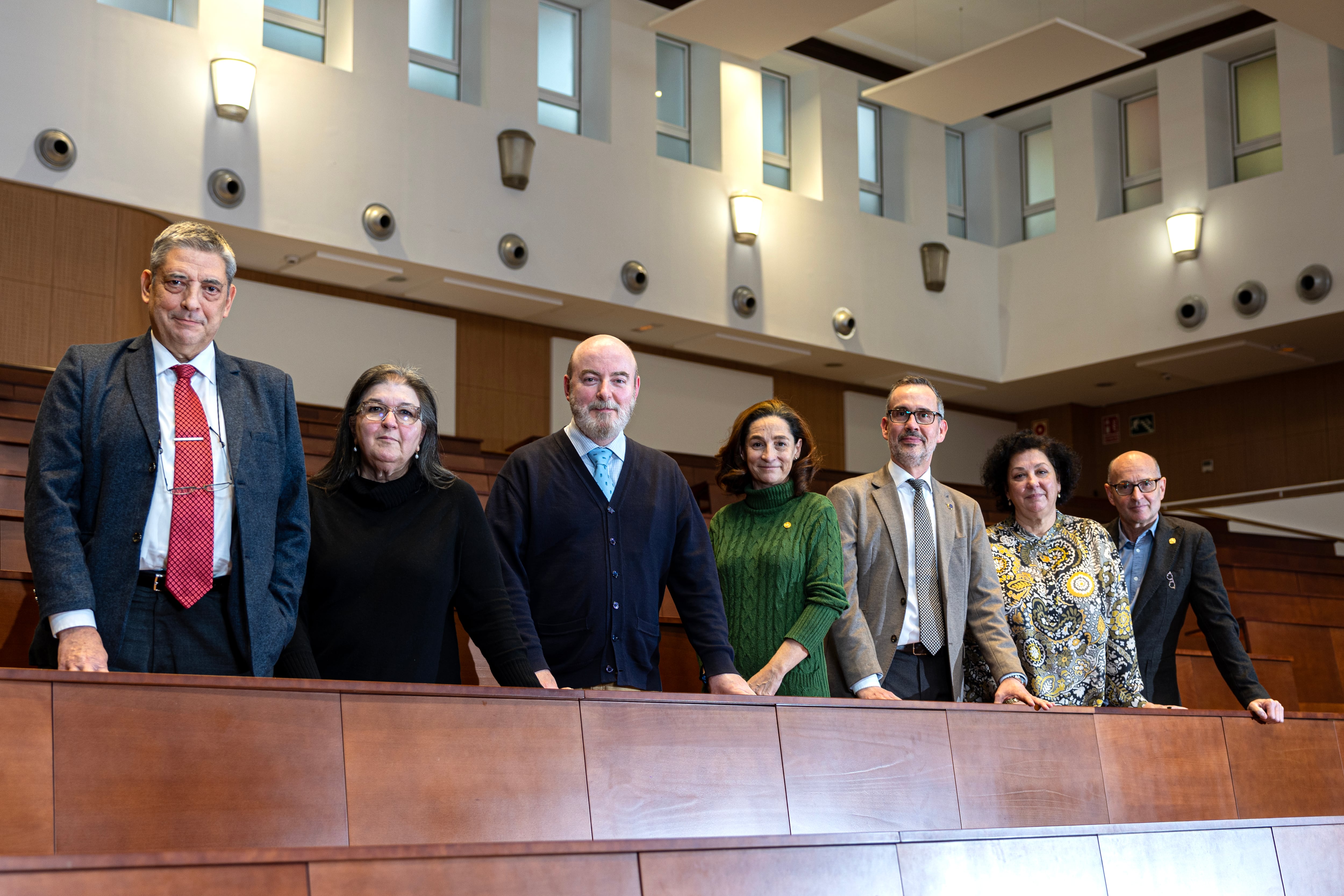 Decani dell'Università Complutense denunciano carenza di fondi e richiedono sciopero