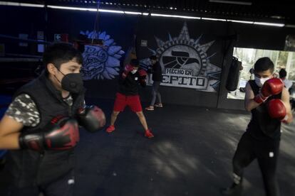 Las clases de boxeo han sido un escape para generaciones de jóvenes en zonas golpeadas por la violencia en Ciudad de México.