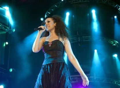 Mónica Naranjo, durante una actuación.