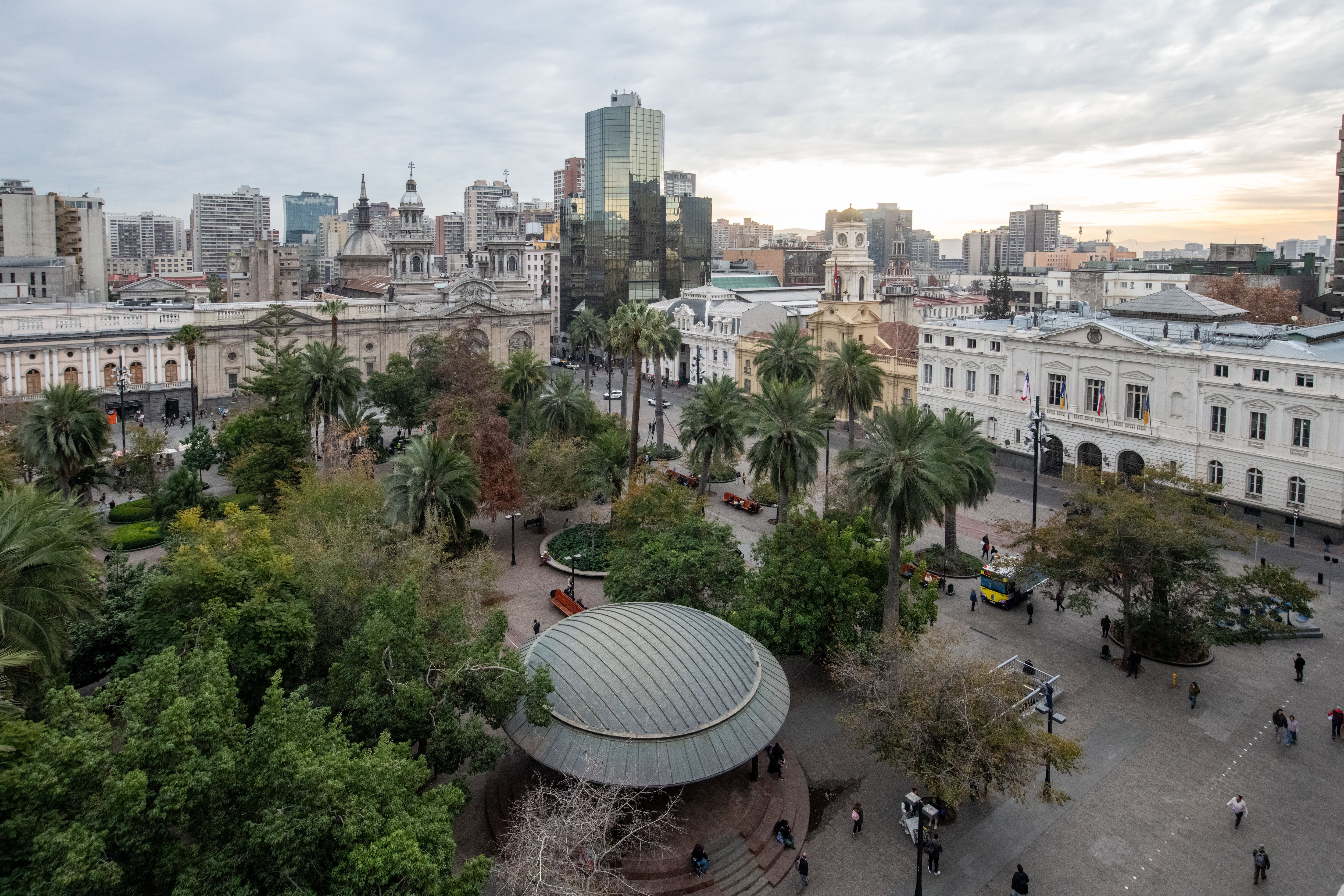 Plaza de armas de Santiago, este jueves.