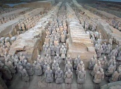 Panorámica de los guerreros de terracota encontrados en Xian en 1974.