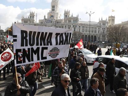 A Madrid taxi driver protest in 2016.