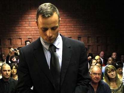 Oscar Pistorius durante el juicio por la muerte de su novia. 