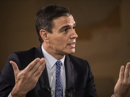 Caretaker Prime Minister Pedro Sánchez, during the interview.