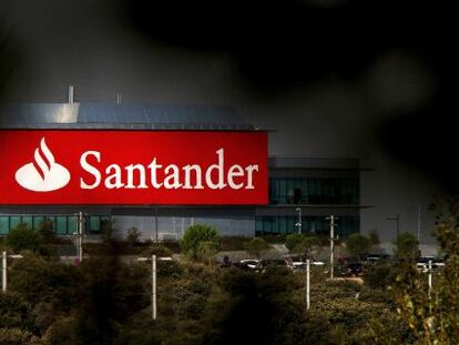 Imagen de la sede de Banco Santander en Boadilla (Madrid).