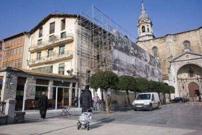 La casa-torre Idiakez, parte de la cual es propiedad del disidente de ETA Luis María Lizarralde.