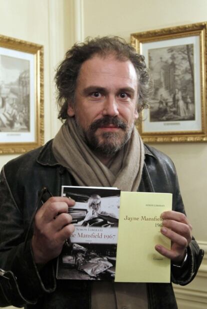 El escritor y periodista francés Simon Liberati, ganador del Premio Femina 2011 de Literatura.