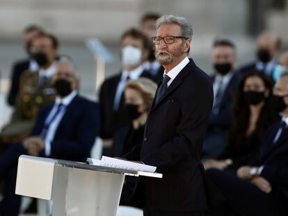 Hernando Fernández Calleja, hermano del periodista José María Calleja, fallecido por coronavirus en Madrid, durante su intervención en el homenaje de Estado a las víctimas de la pandemia.