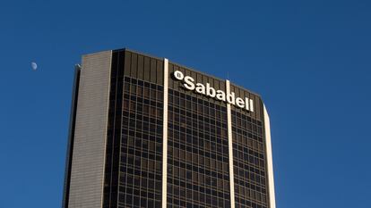 Oficinas de Banco Sabaelll en Barcelona, a comienzos de 2022