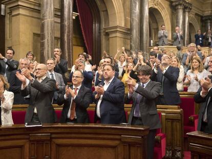 Moment de l&#039;aprovaci&oacute; de la llei de transitorietat jur&iacute;dica.