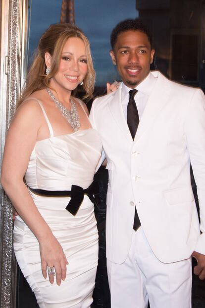 Mariah Carey se casó con Nick Cannon en 2008 (en la imagen la pareja posa durante la celebración de su unión en París). En aquel momento la cantante tenía 38 años y el polifacético rapero, 27.