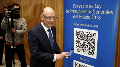 El ministro de Hacienda Cristóbal Montoro durante la presentación de los Presupuestos de 2018