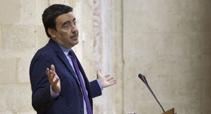 Mario Jiménez, en el Parlamento.