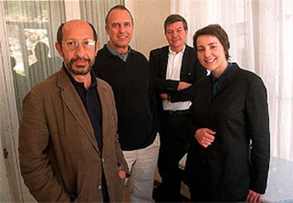 Roberto Collovà, G. Vázquez Consuegra, Carlos Meri y Olga Vázquez-Ruano, ayer, en El Escorial.