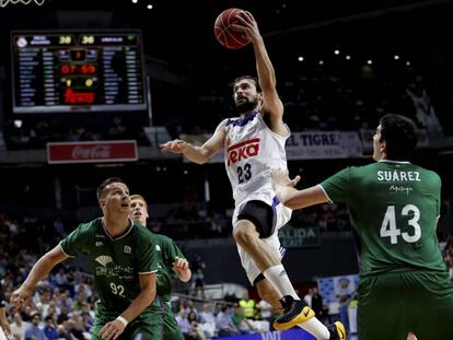 Llull se eleva ante los defensores de Unicaja