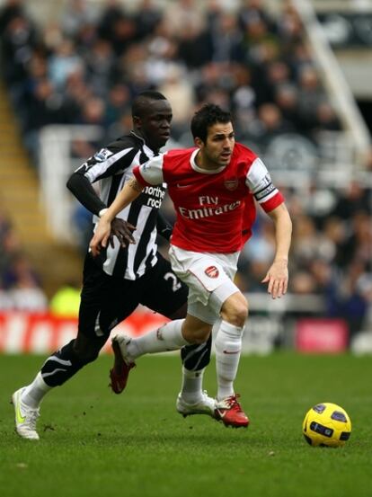 Cesc, durante un partido con el Arsenal esta temporada.