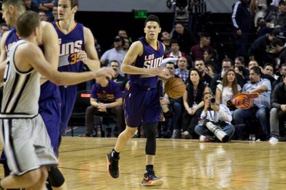 Devin Booker, la nueva sensaci&oacute;n de la NBA.