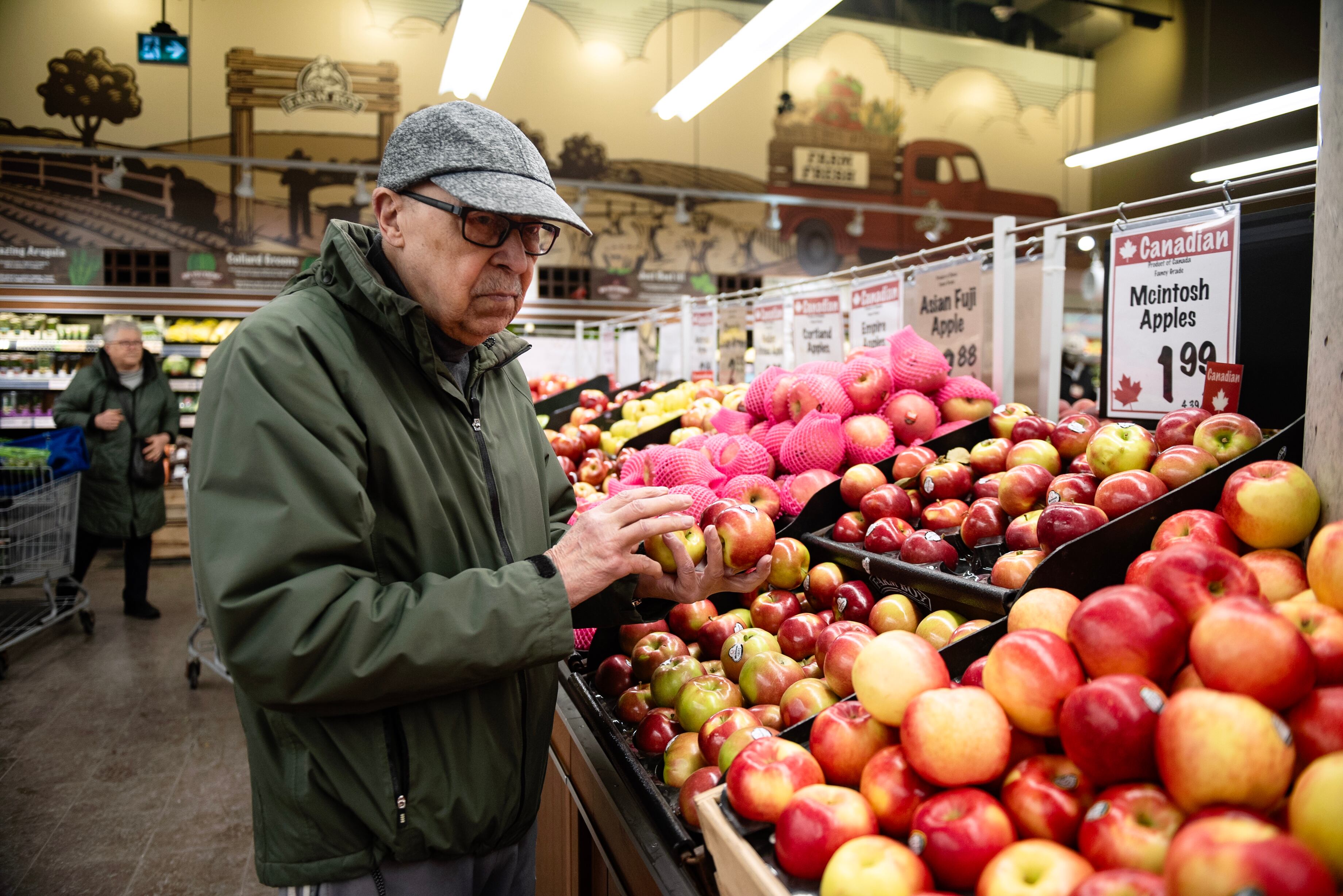 Mohammed Lahbabi compraba el 7 de febrero pasado manzanas canadienses en el supermercado Farm Boy, en Westboro, barrio acomodado de Ottawa.