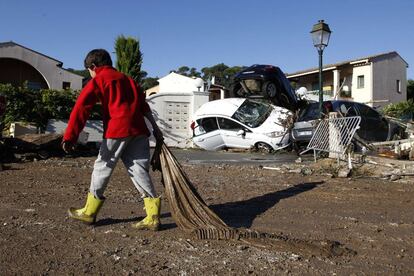 La zona més afectada es troba entre Niça, a l'est, i Mandelieu-La Napoule, a l'oest. Els serveis meteorològics francesos havien alertat de fortes precipitacions en aquesta zona del país, però en cap cas havien alertat de les conseqüències catastròfiques que al final han acabat tenint les pluges.