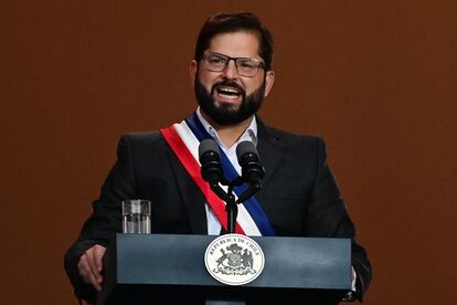 El presidente chileno Gabriel Boric en su primer discurso en La Moneda el 11 de marzo de 2022.