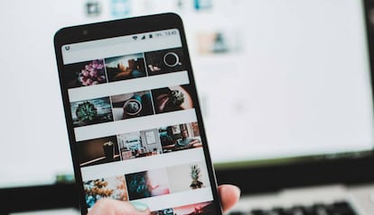 Uso de Instagram en un móvil