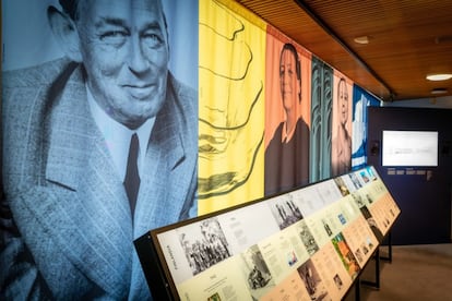 Alvar, Aino y Elissa Aalto, en la nueva exposición permanente del Finlandia Hall de Helsinki.