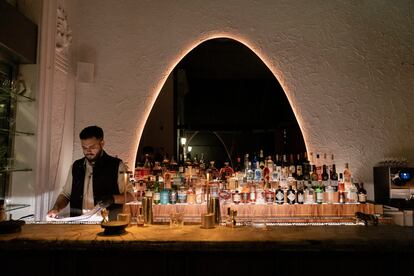 La barra de tragos del restaurante.