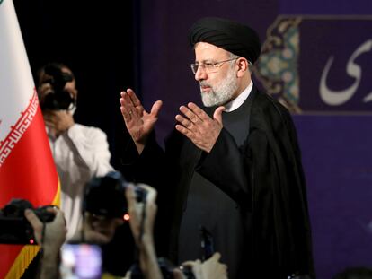Ebrahim Raisi, el jefe de la judicatura de Irán, en una conferencia de prensa en Teherán, el sábado 15 de mayo, después de registrar su candidatura para las elecciones presidenciales del 18 de junio.