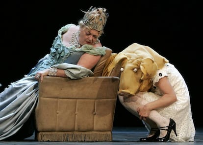 Representaci&oacute;n teatral de &#039;Una fiesta para Boris&#039;, una de las obras de Thomas Bernhard, en Salzburgo. 
 
 