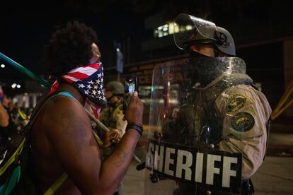 Protestas en Los Ángeles, California, por el movimiento "Black Lives Matter" durante el mes de agosto.