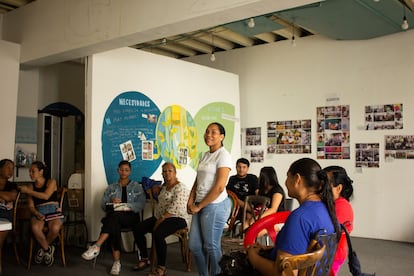 Un taller de NiMu para mujeres beneficiarias del programa.